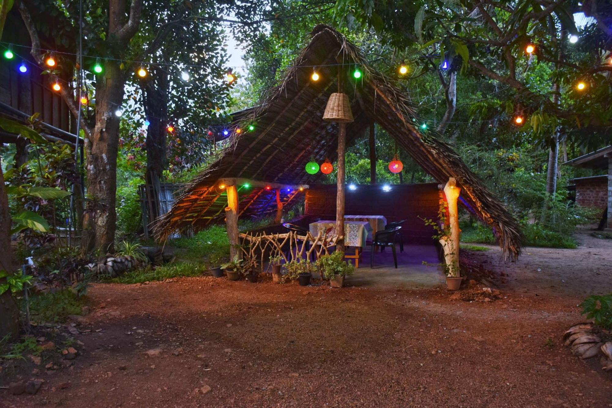 Akash Treehouse Apartment สิกิริยา ภายนอก รูปภาพ